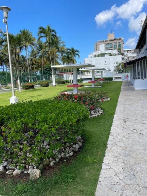 Ocean Front Condo In Isla Verde! San Juan Exteriör bild