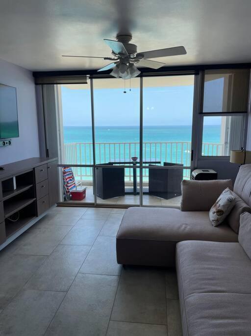Ocean Front Condo In Isla Verde! San Juan Exteriör bild